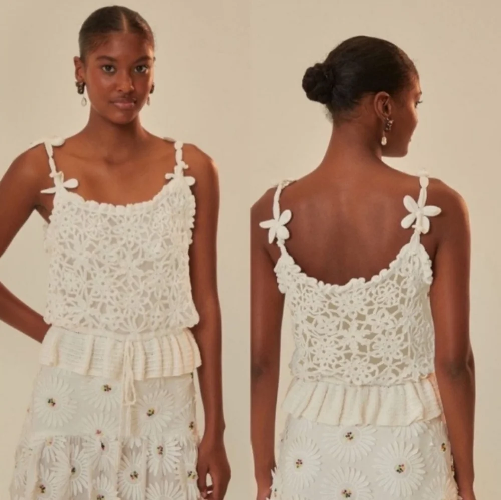 FARM Rio White Crochet Top - Picture 1 of 7